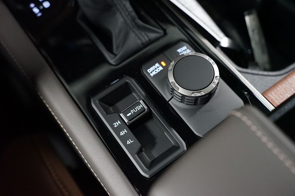 Thumbnail: 2026 Toyota Tundra - 24