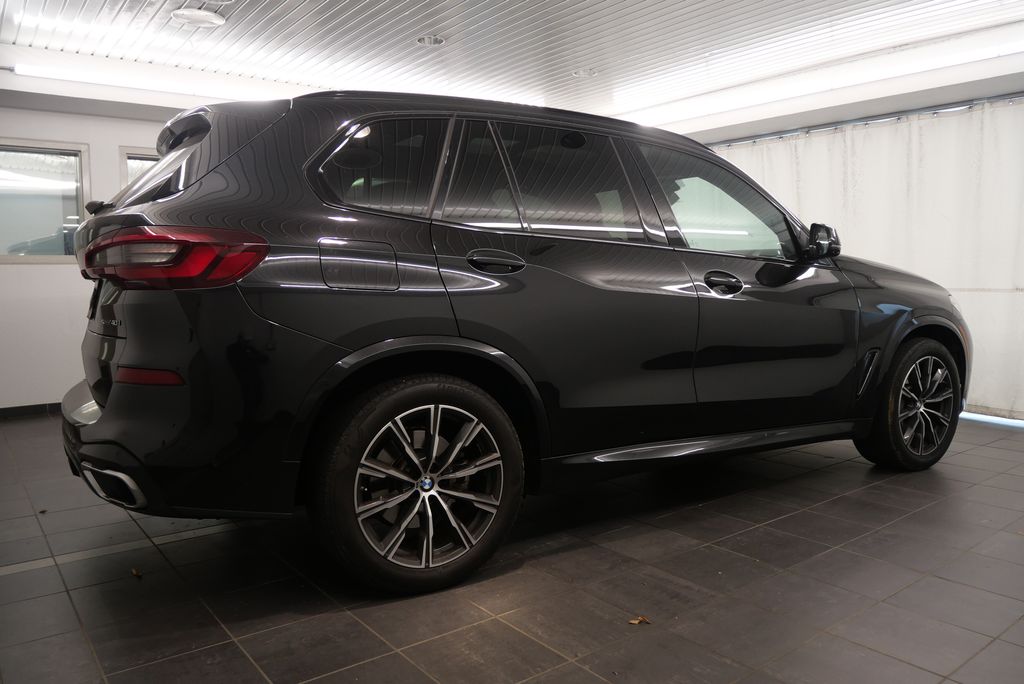 2022 BMW X5 sDrive40i 7