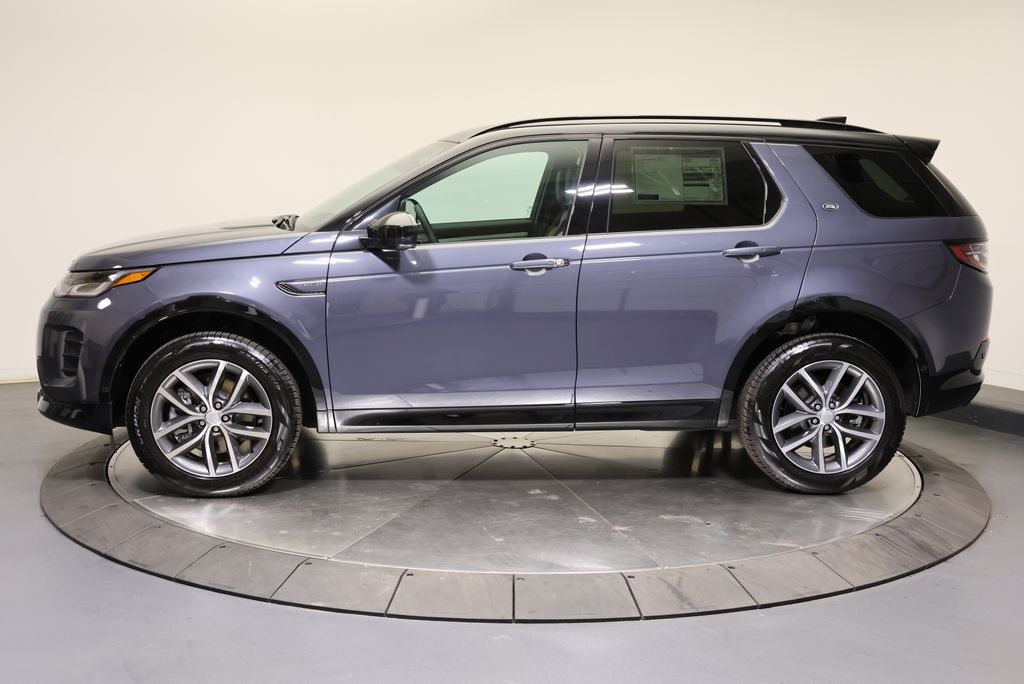Thumbnail: 2026 Land Rover Discovery Sport - 2