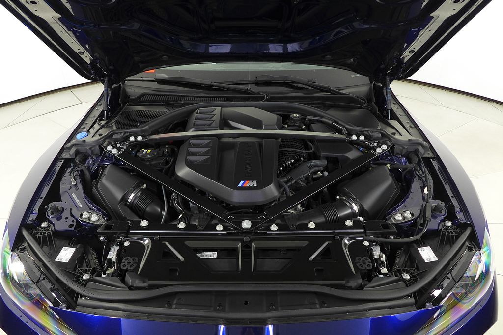 Thumbnail: 2025 BMW M4 - 6