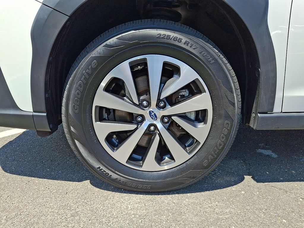 Thumbnail: 2024 Subaru Outback - 9