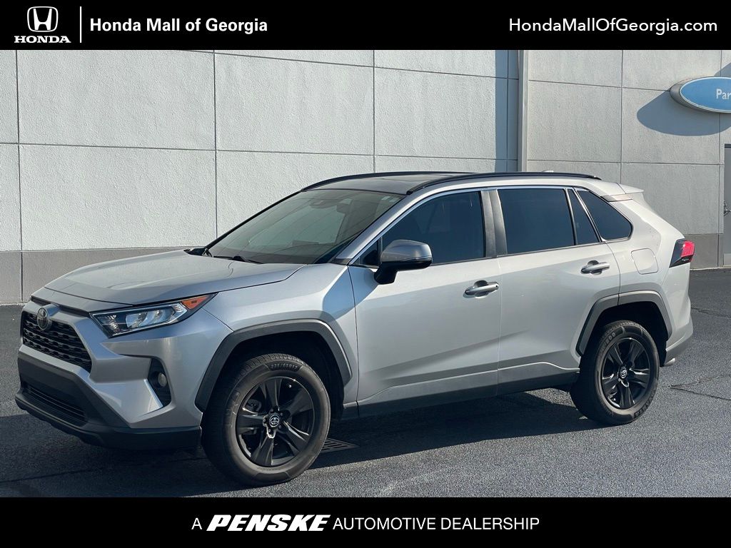 Thumbnail: 2019 Toyota RAV4 - 1