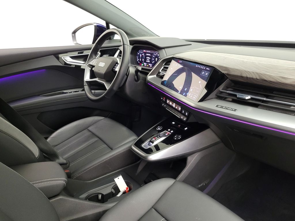 Thumbnail: 2023 Audi Q4 e-tron - 16