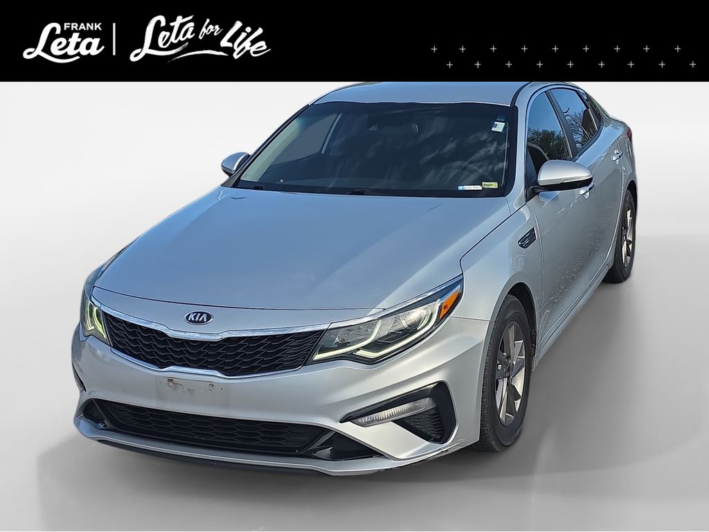 Sparkling Silver 2020 Kia Optima LX FWD Sedan Front-Wheel Drive 6-Speed Automatic