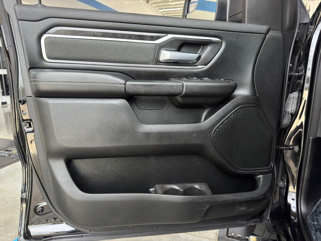 2021 Ram 1500 Big Horn/Lone Star Black at Community Kia