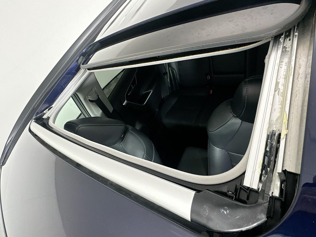 Thumbnail: 2025 Toyota RAV4 - 22