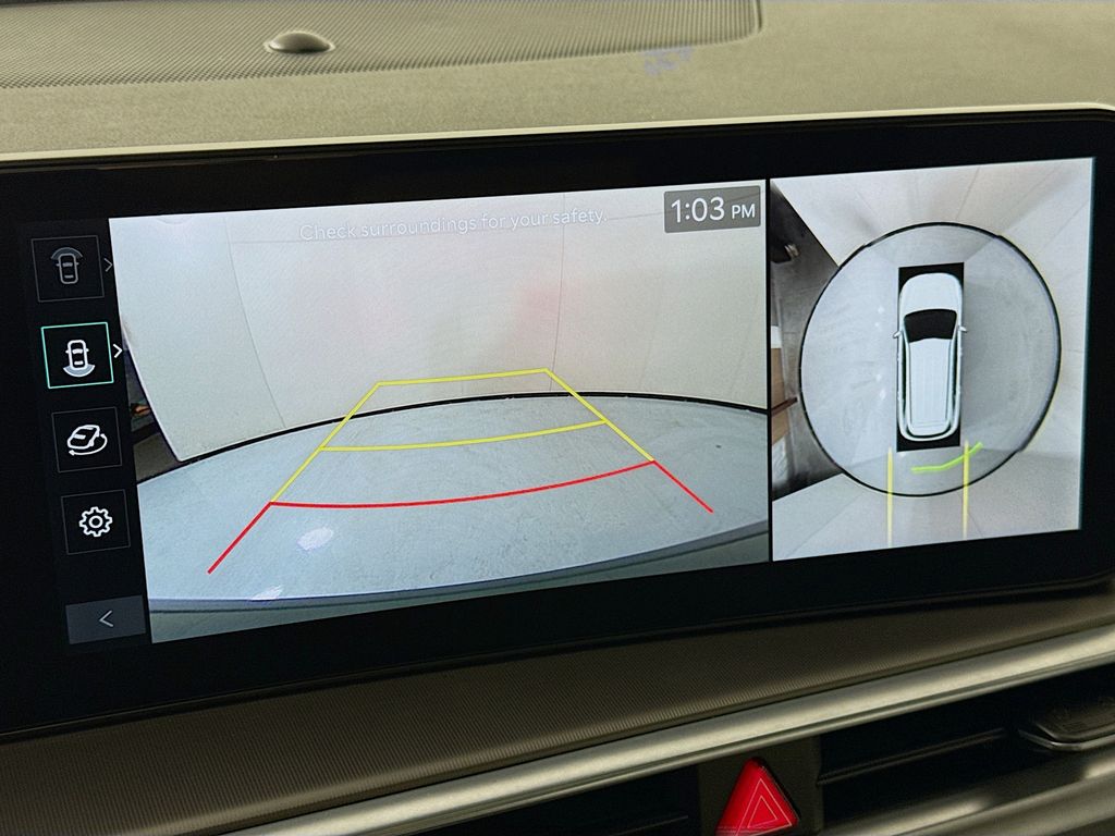 Thumbnail: 2025 Kia Sorento - 16