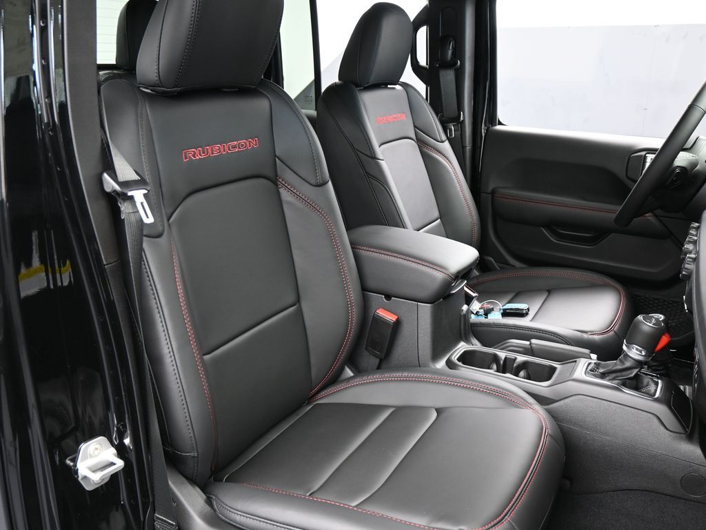 New 2026 Black Clearcoat Jeep Rubicon image 33