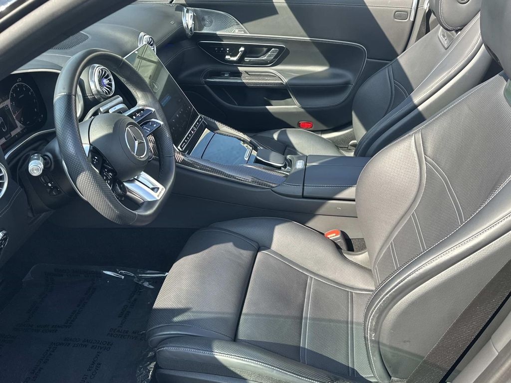 Thumbnail: 2023 Mercedes-Benz SL-Class - 21