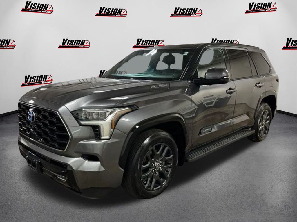 2023 Toyota Sequoia Platinum 4WD