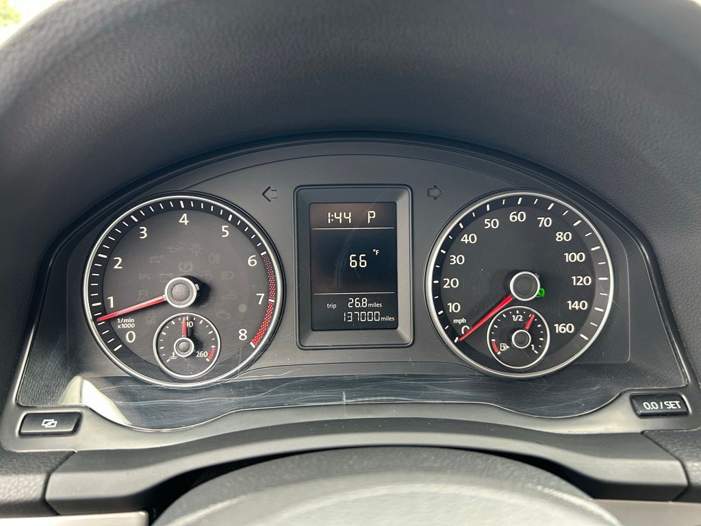 2010 Volkswagen Jetta Limited Edition 28