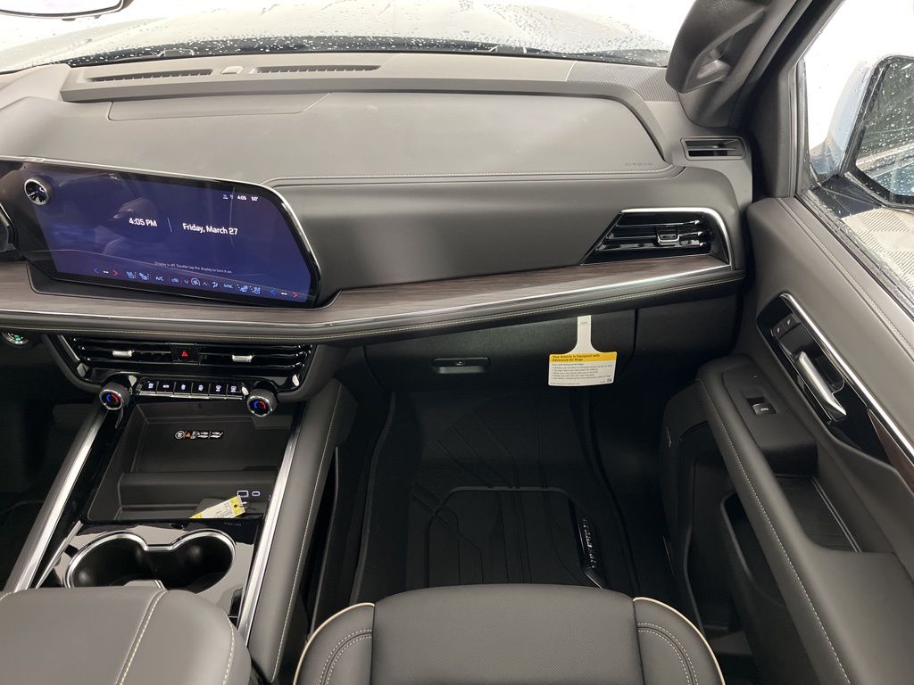 Thumbnail: 2026 Chevrolet Suburban - 15