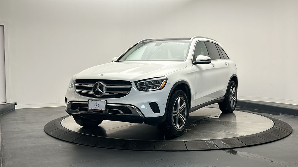 2021 Mercedes-Benz GLC 300 3