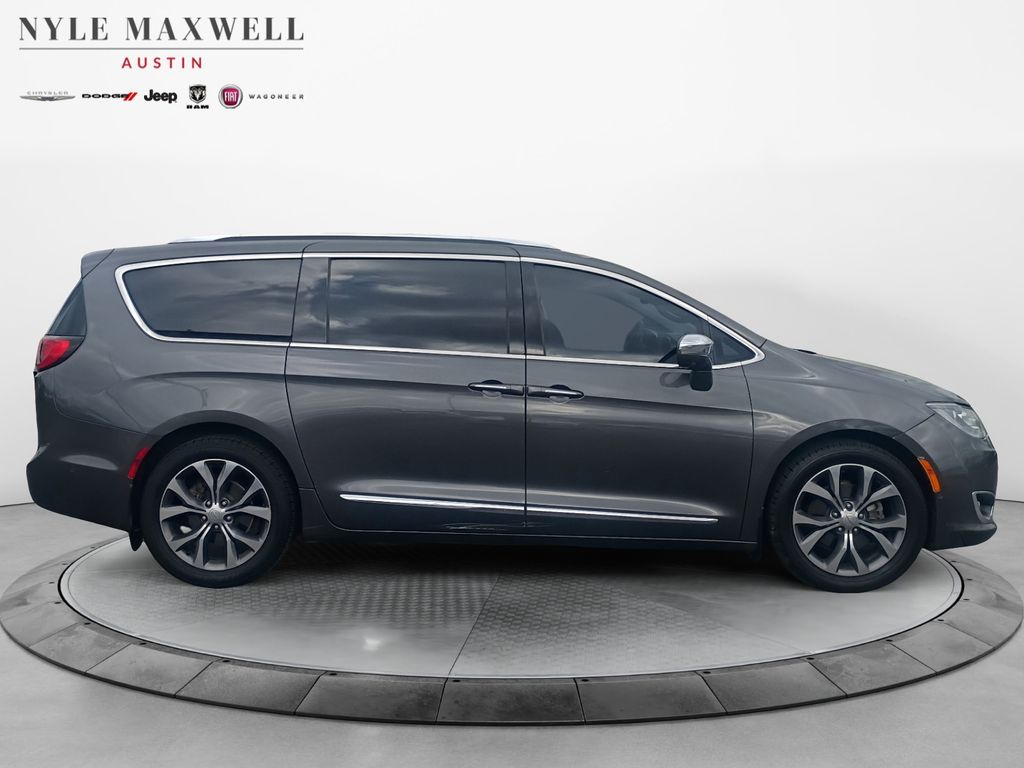 Used Car 2017 Chrysler Pacifica  Limited For Sale Under $12,000 In Austin, Texas