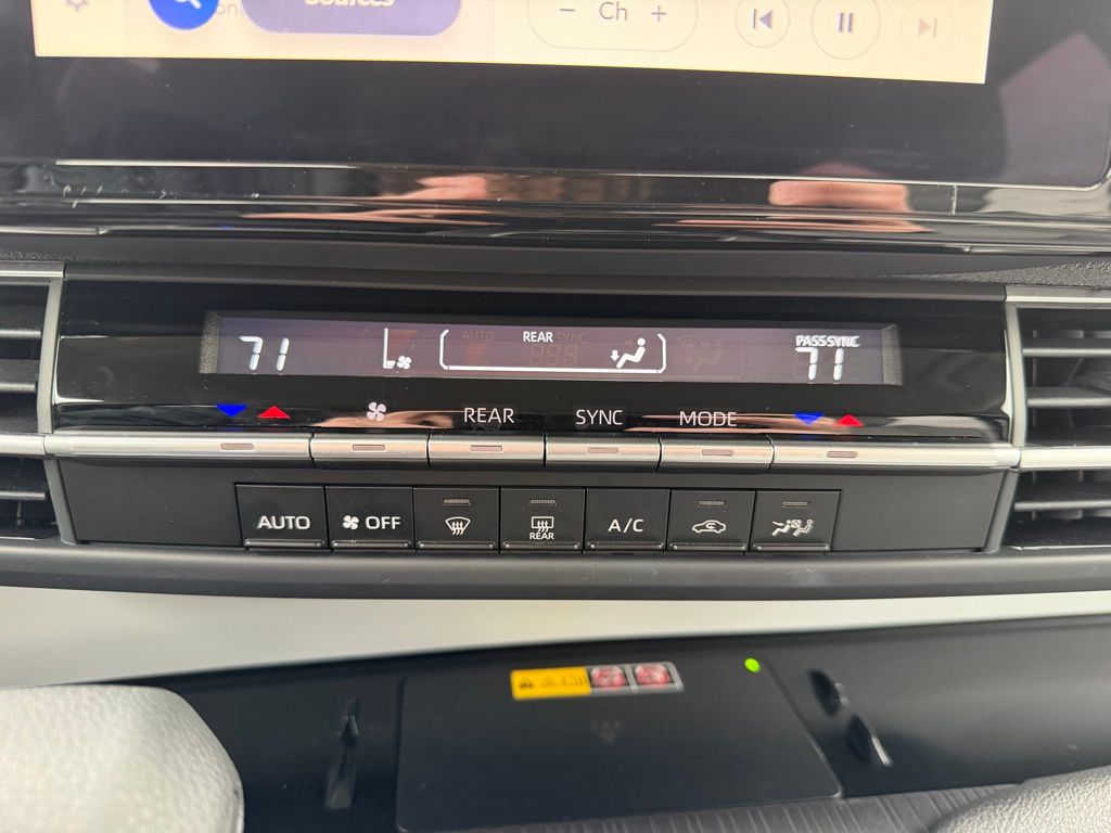 used 2025 Toyota Sienna car, priced at $41,903