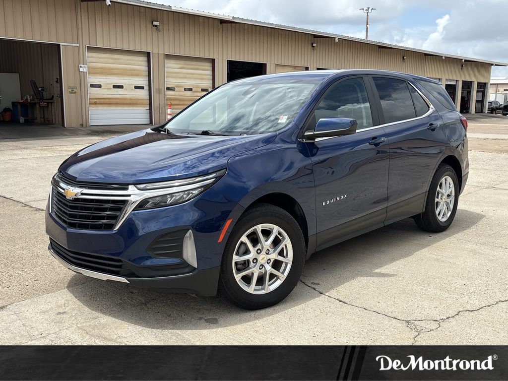 2022 Chevrolet Equinox LT Blue at AutoSavvy Houston Southwest