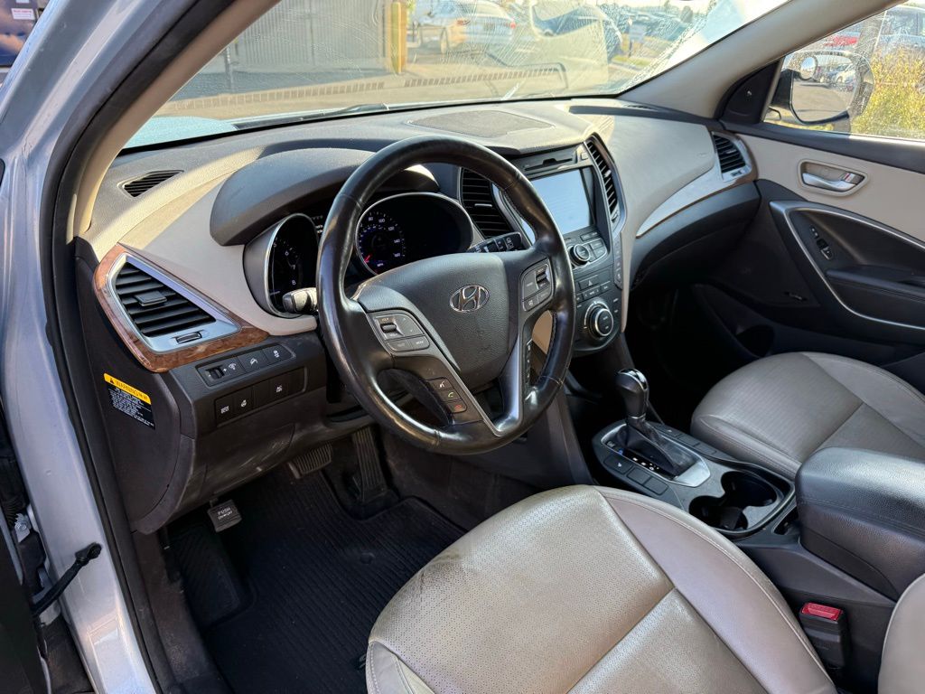 Thumbnail: 2013 Hyundai Santa Fe - 8