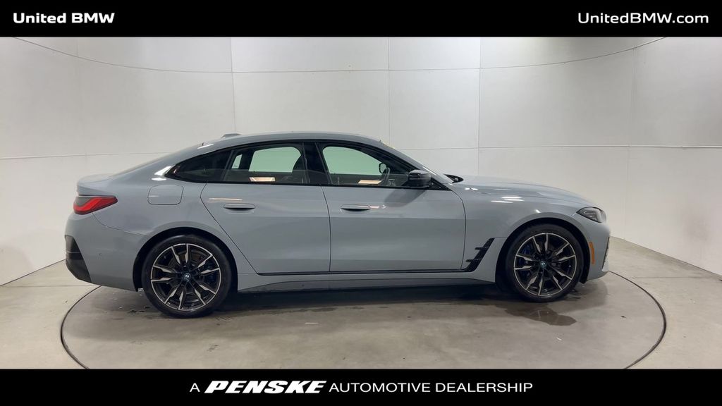 2022 BMW i4 M50 9