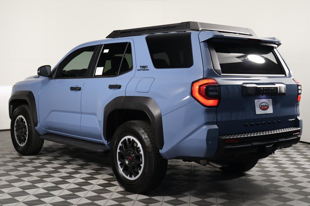 Thumbnail: 2025 Toyota 4Runner - 6