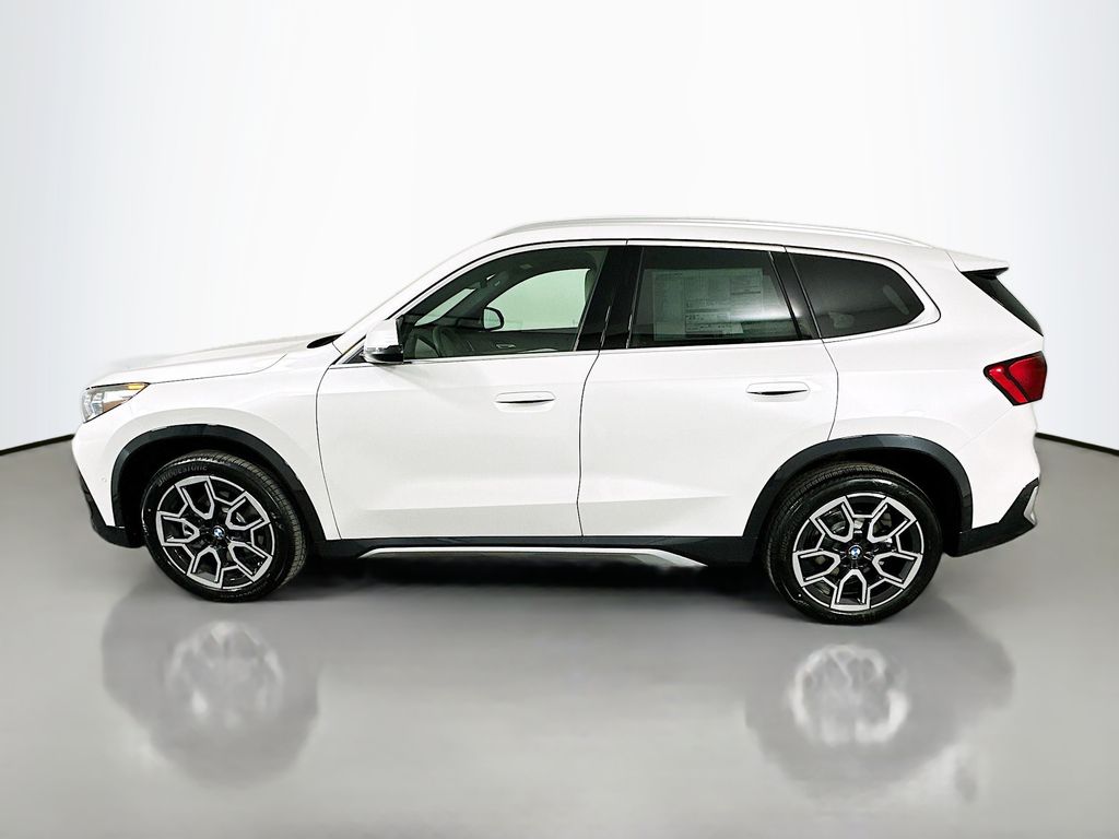 Thumbnail: 2026 BMW X1 - 8