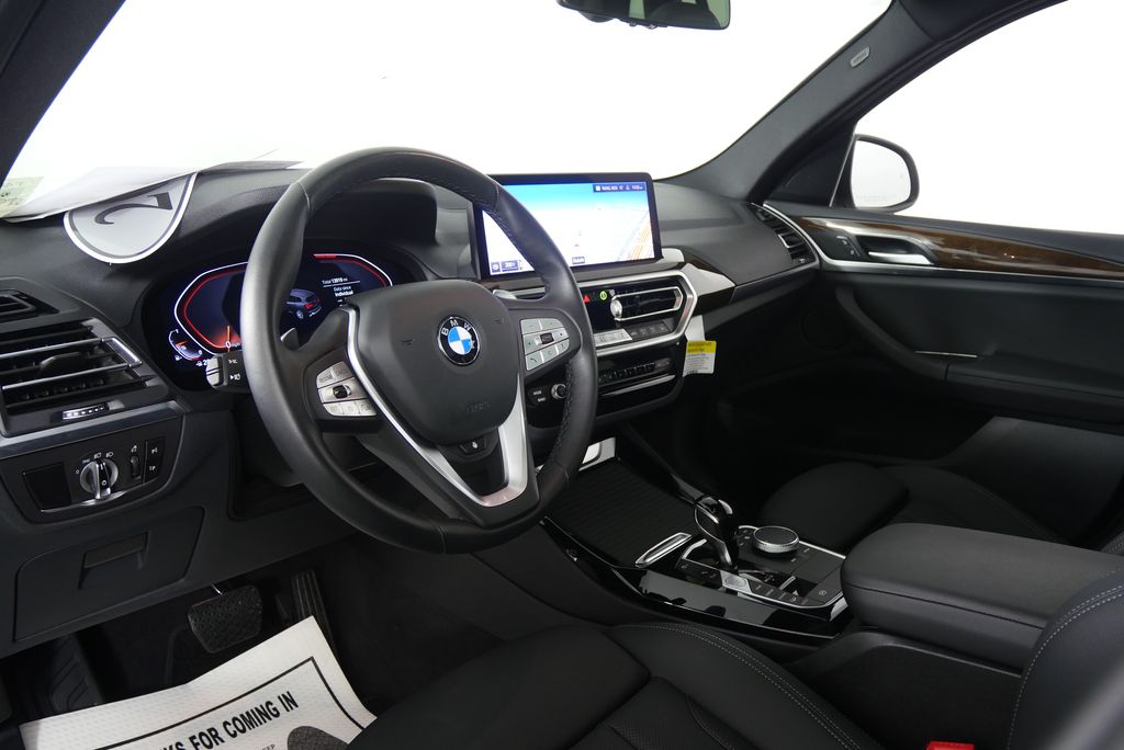 Thumbnail: 2024 BMW X3 - 13