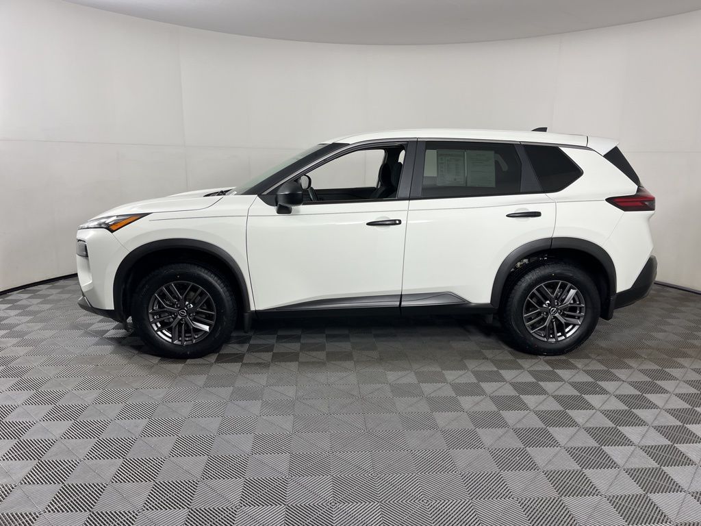 Thumbnail: 2023 Nissan Rogue - 2