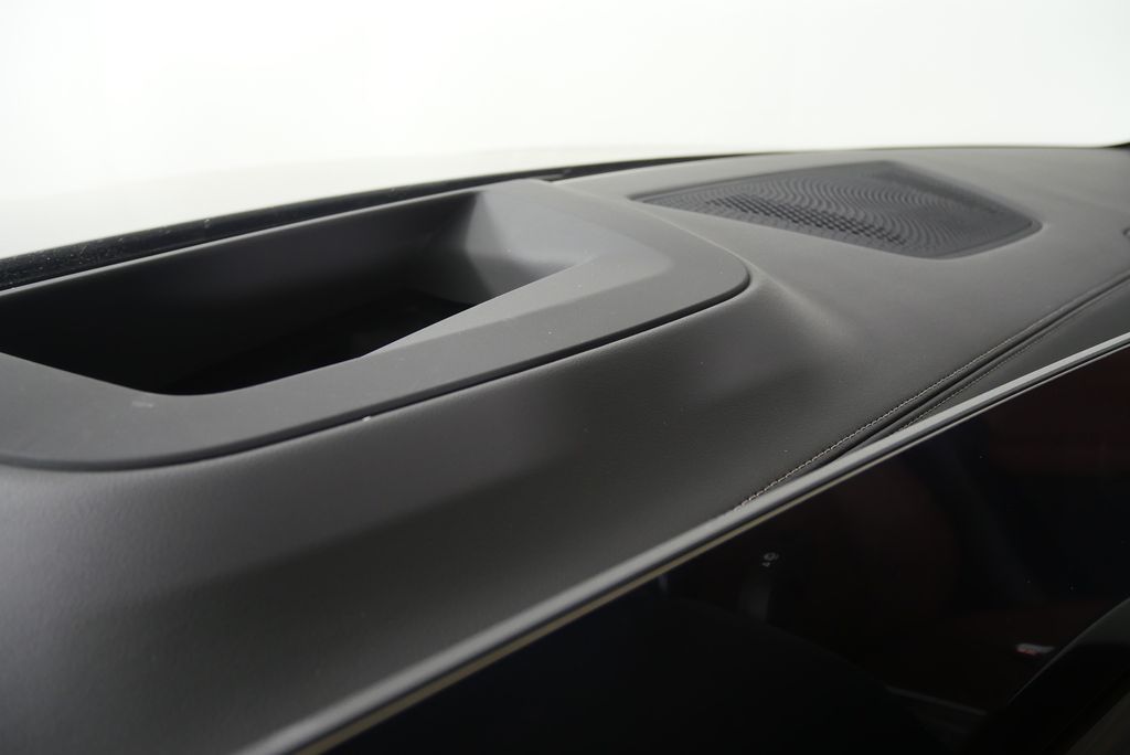 Thumbnail: 2026 BMW X5 - 19