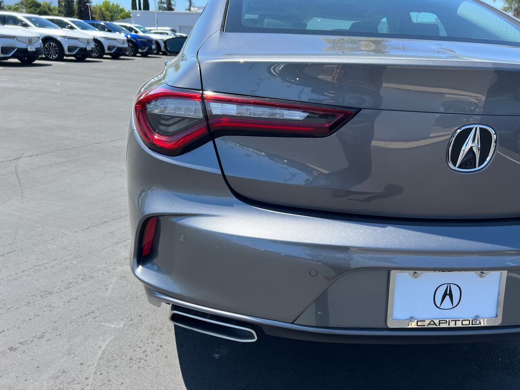 Thumbnail: 2025 Acura TLX - 10