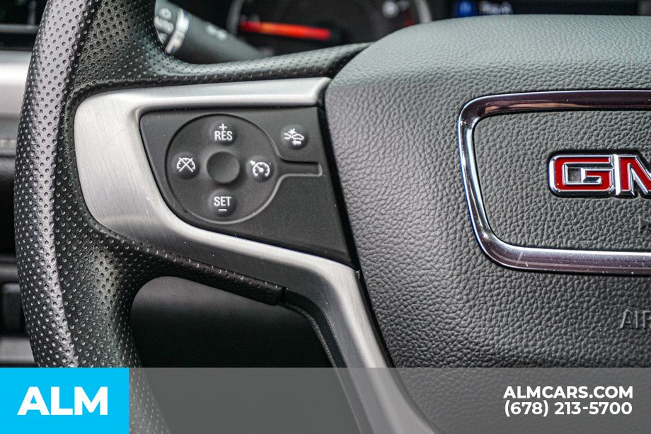 2022 GMC Acadia SLE - Photo 31