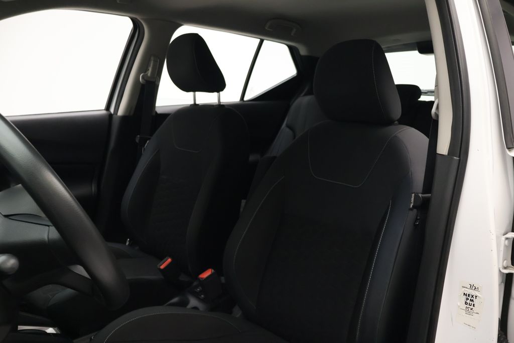 Thumbnail: 2021 Nissan Kicks - 13