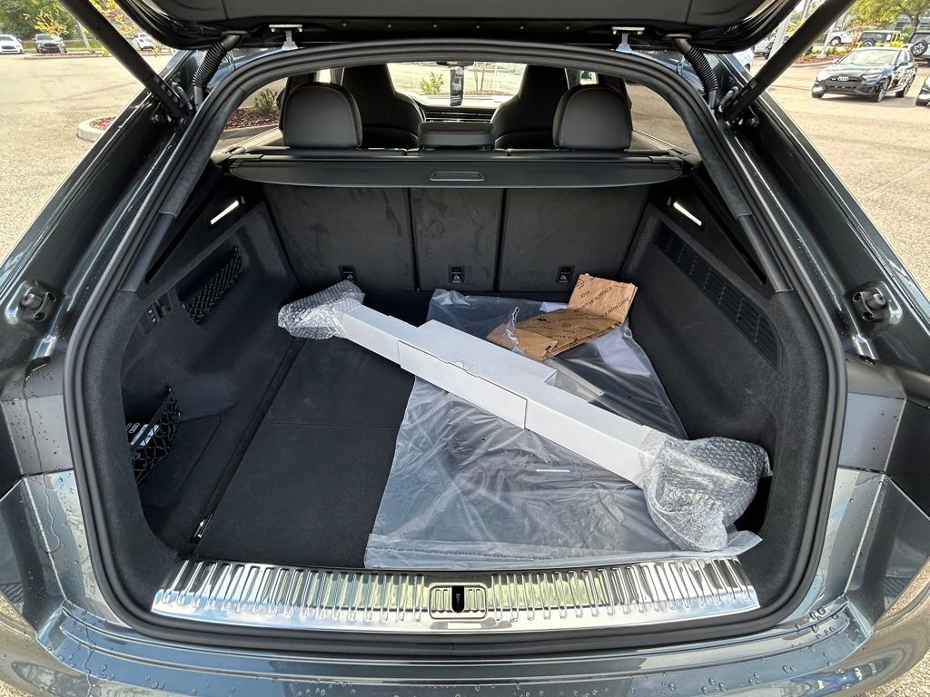 New 2026 Gray Audi 4.0T image 68