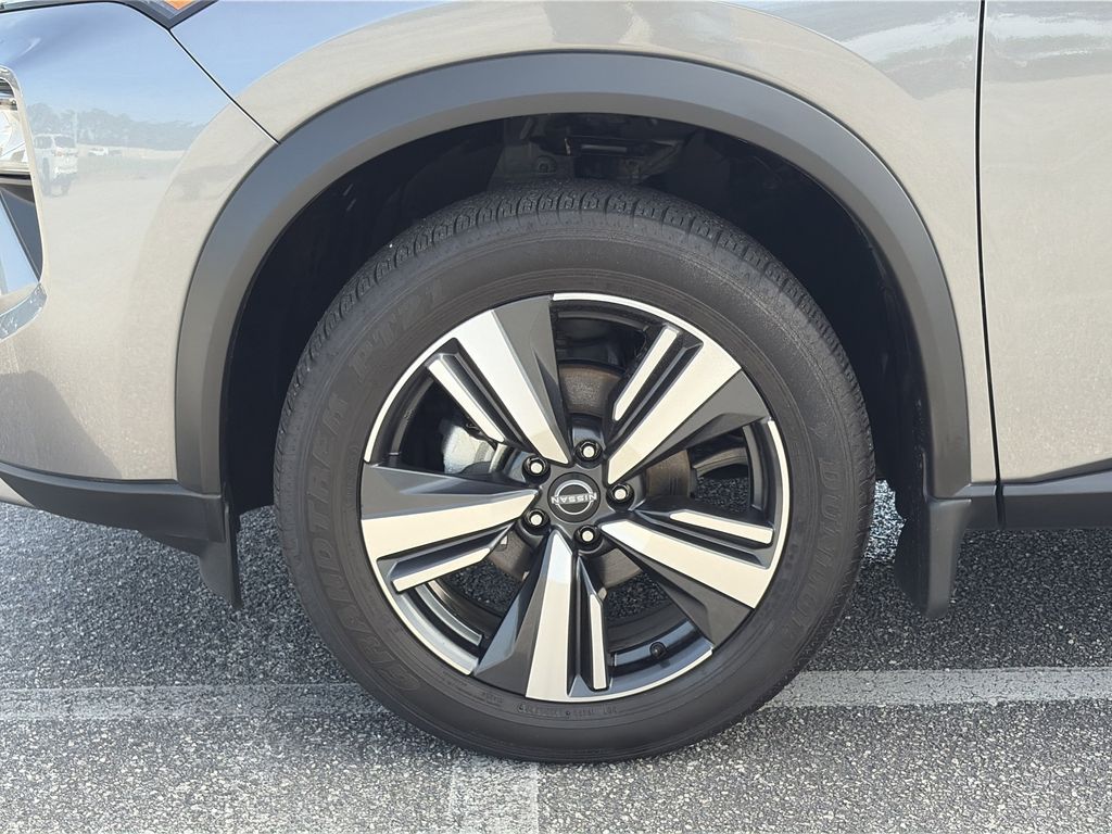 Used 2025 Nissan Rogue SUV