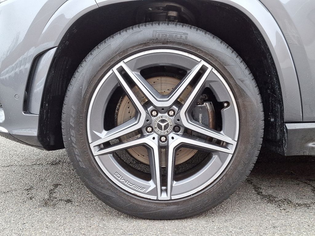 2022 Mercedes-Benz GLS 450 4MATIC 8
