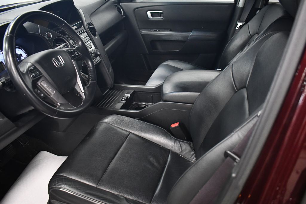 Thumbnail: 2013 Honda Pilot - 6