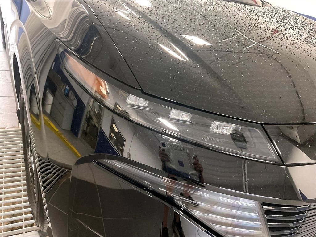 2025 Nissan Murano — photo 32