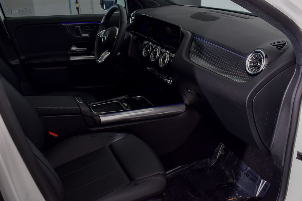 Thumbnail: 2026 Mercedes-Benz GLA - 24