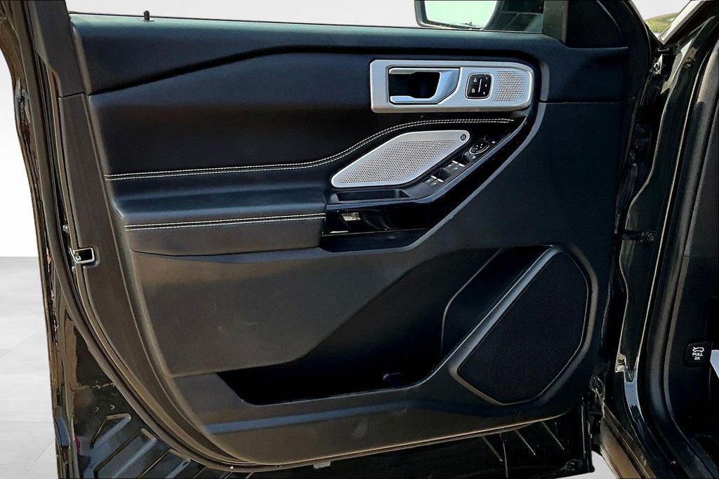 Used 2023 Ford Explorer SUV