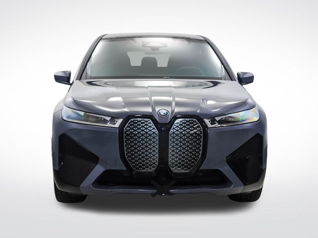 Thumbnail: 2024 BMW iX - 8