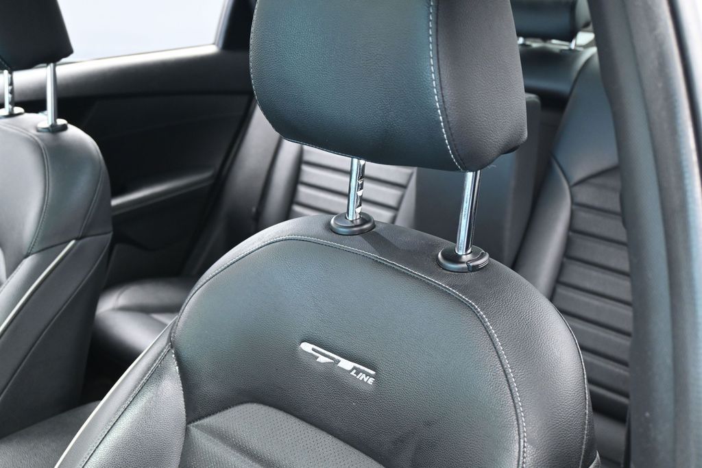 Used 2024 Snow White Pearl Kia GT-Line image 18