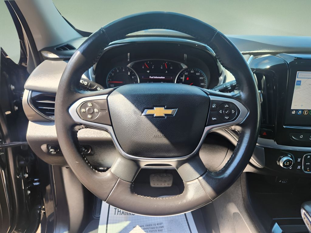 Used 2021 Chevrolet Traverse SUV
