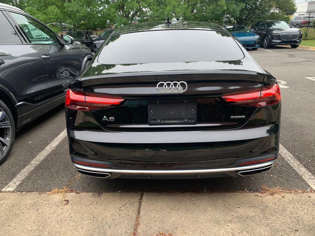 Thumbnail: 2022 Audi A5 - 8