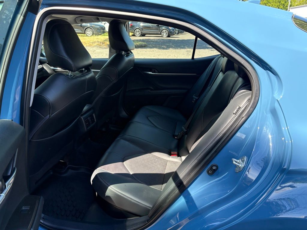 2023 Toyota Camry Hybrid XSE