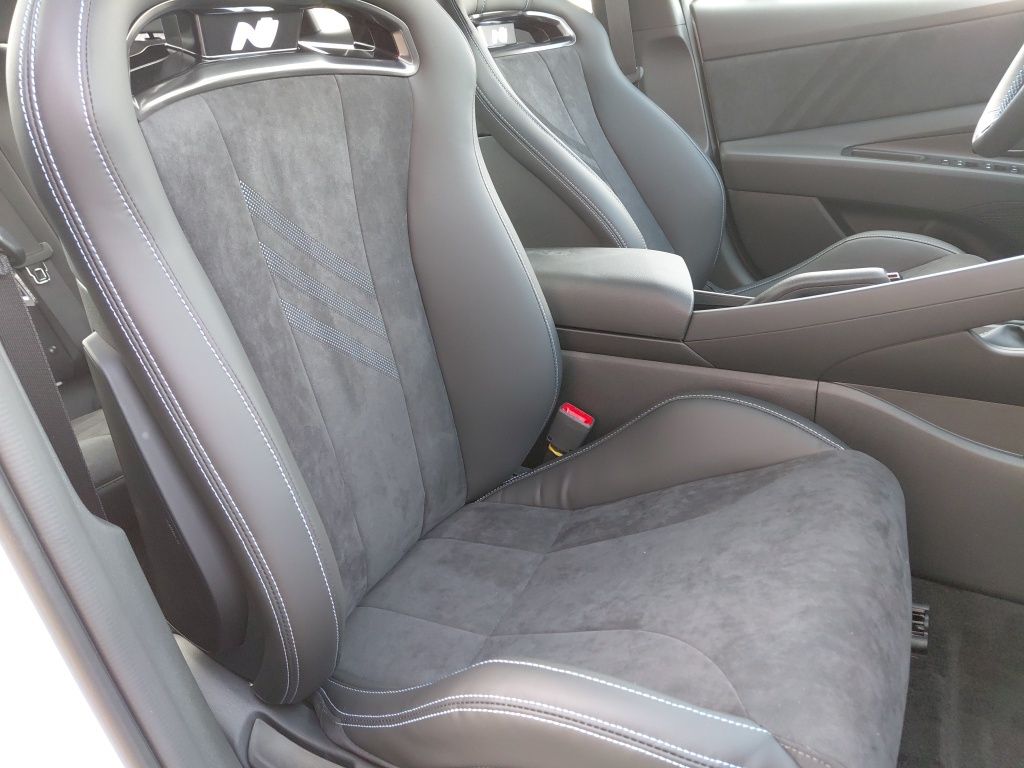 Thumbnail: 2025 Hyundai Elantra - 21