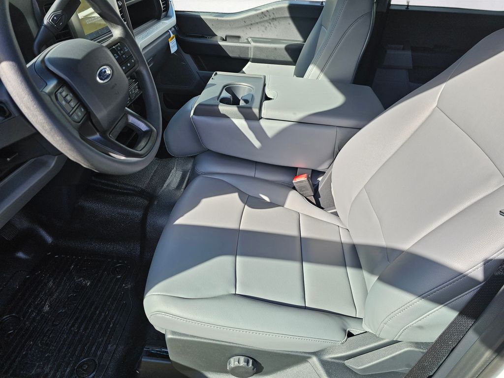 New 2026 White Ford XL image 18