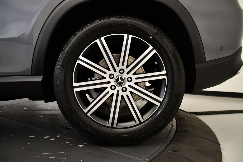 Thumbnail: 2026 Mercedes-Benz GLE - 14