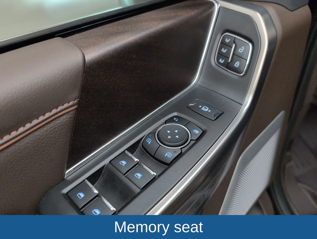 Certified Used 2024 Blue Ford King Ranch image 32