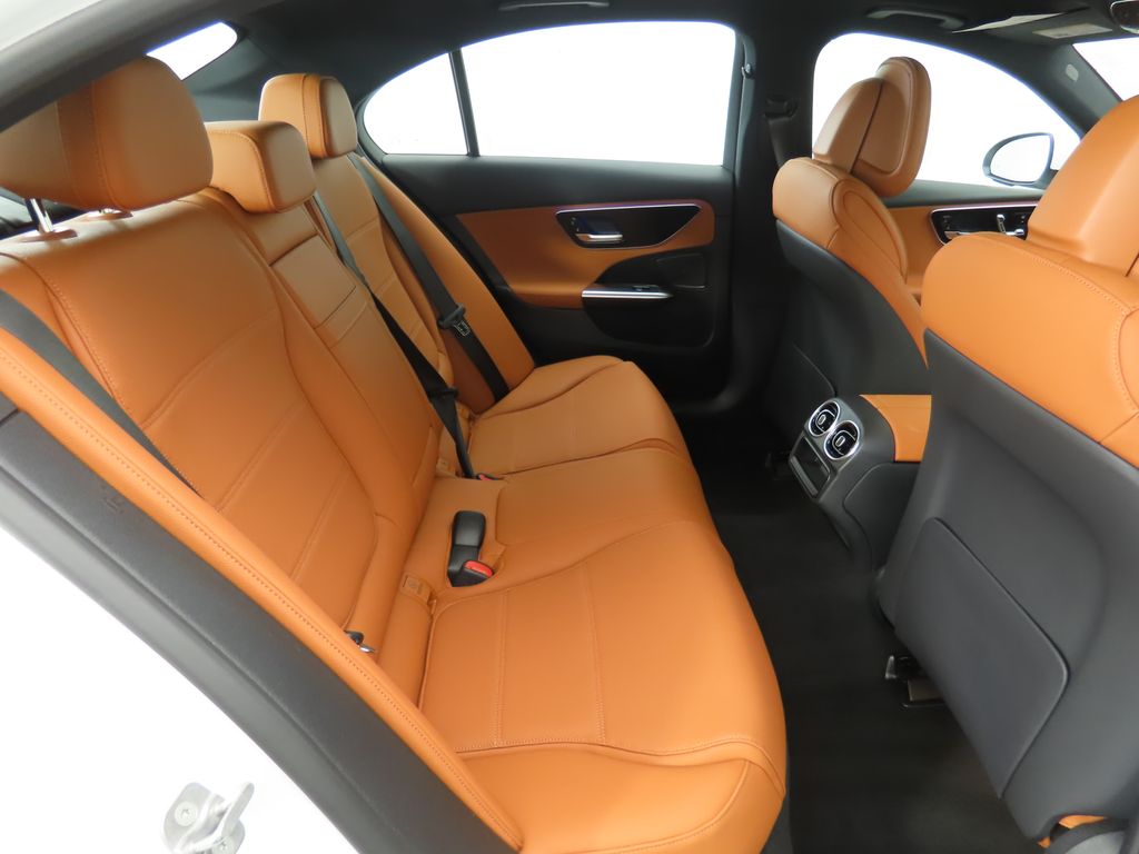 2025 Mercedes-Benz C-Class C 300 23