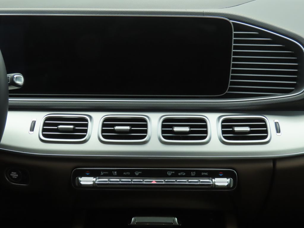 2024 Mercedes-Benz GLS 450 4MATIC 14