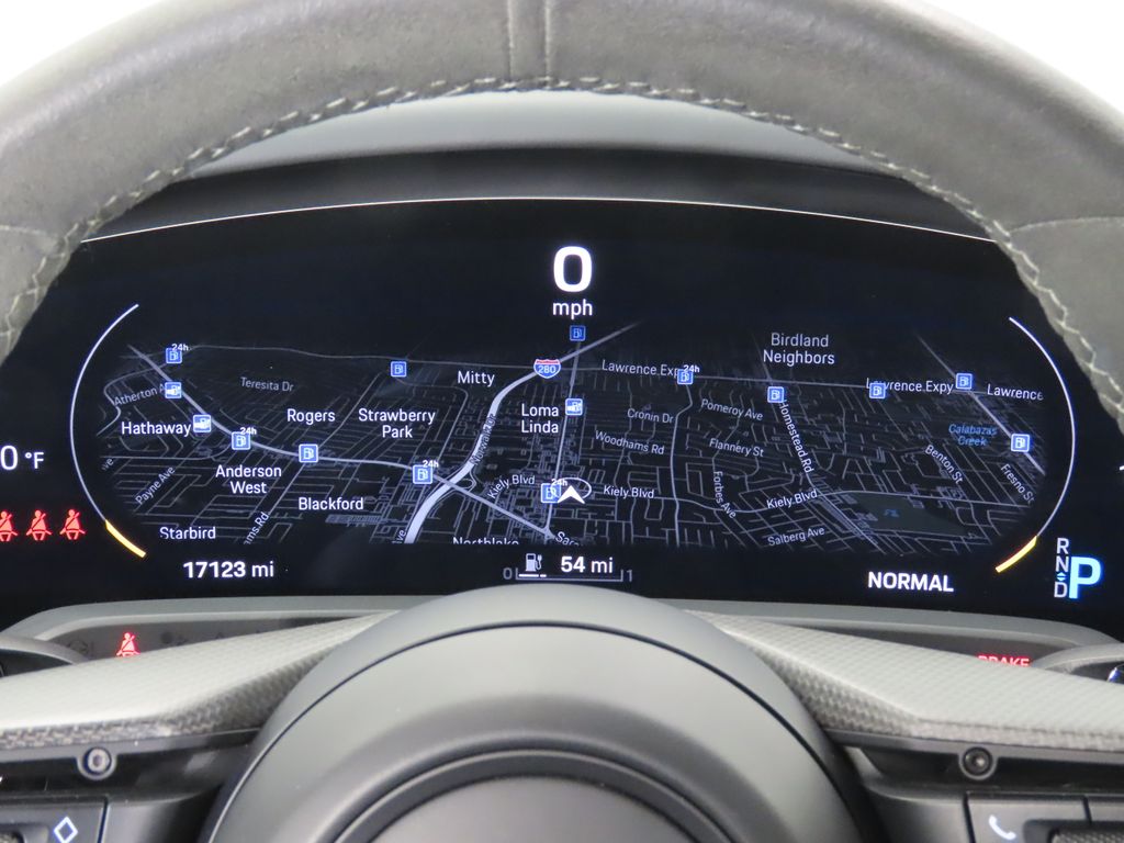 Thumbnail: 2022 Porsche Taycan - 16