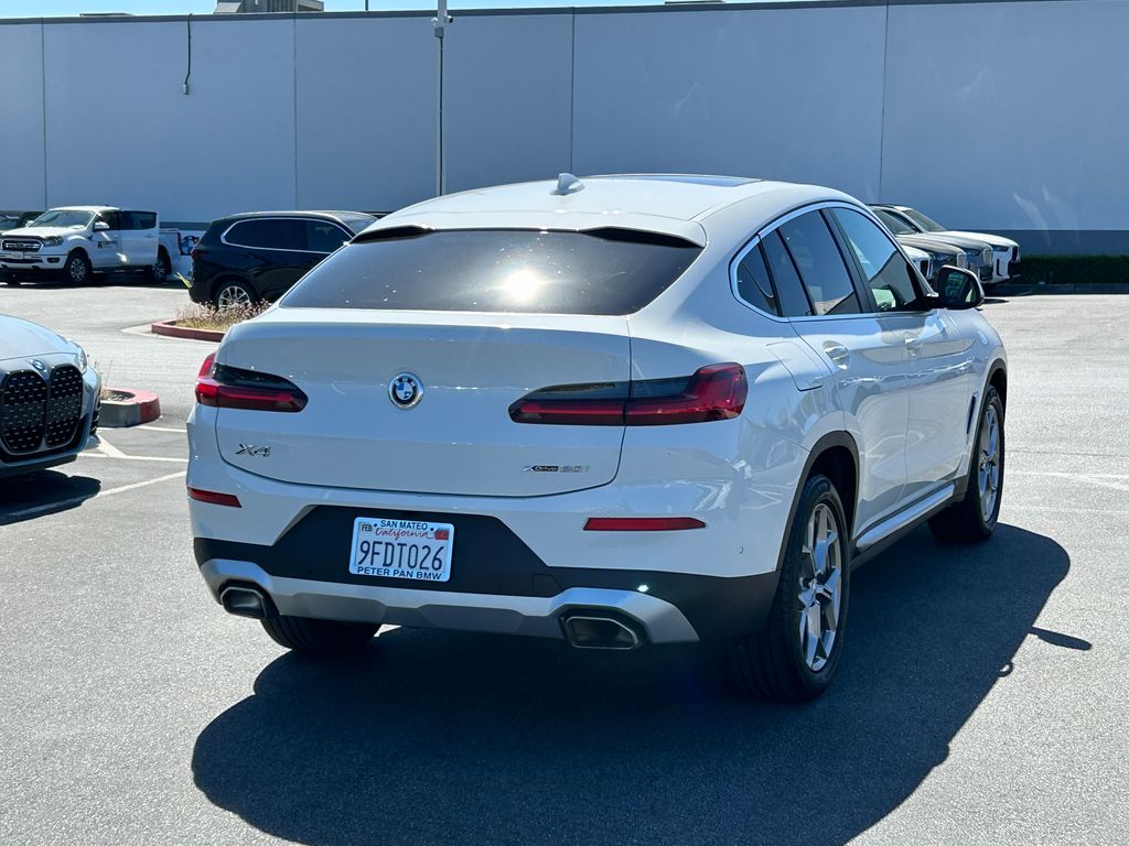 Thumbnail: 2023 BMW X4 - 5